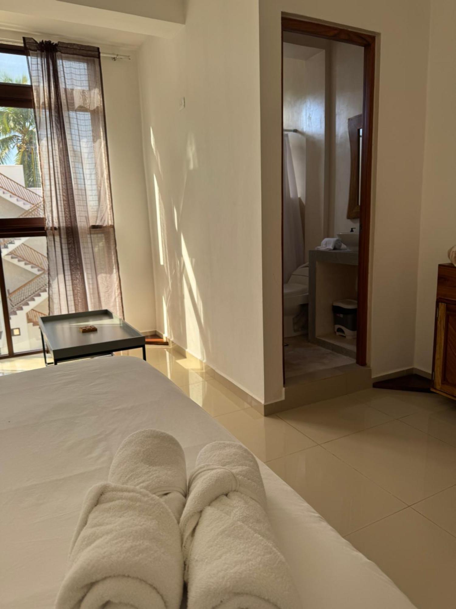 Mexhe Hotel エル・コージョ エクステリア 写真