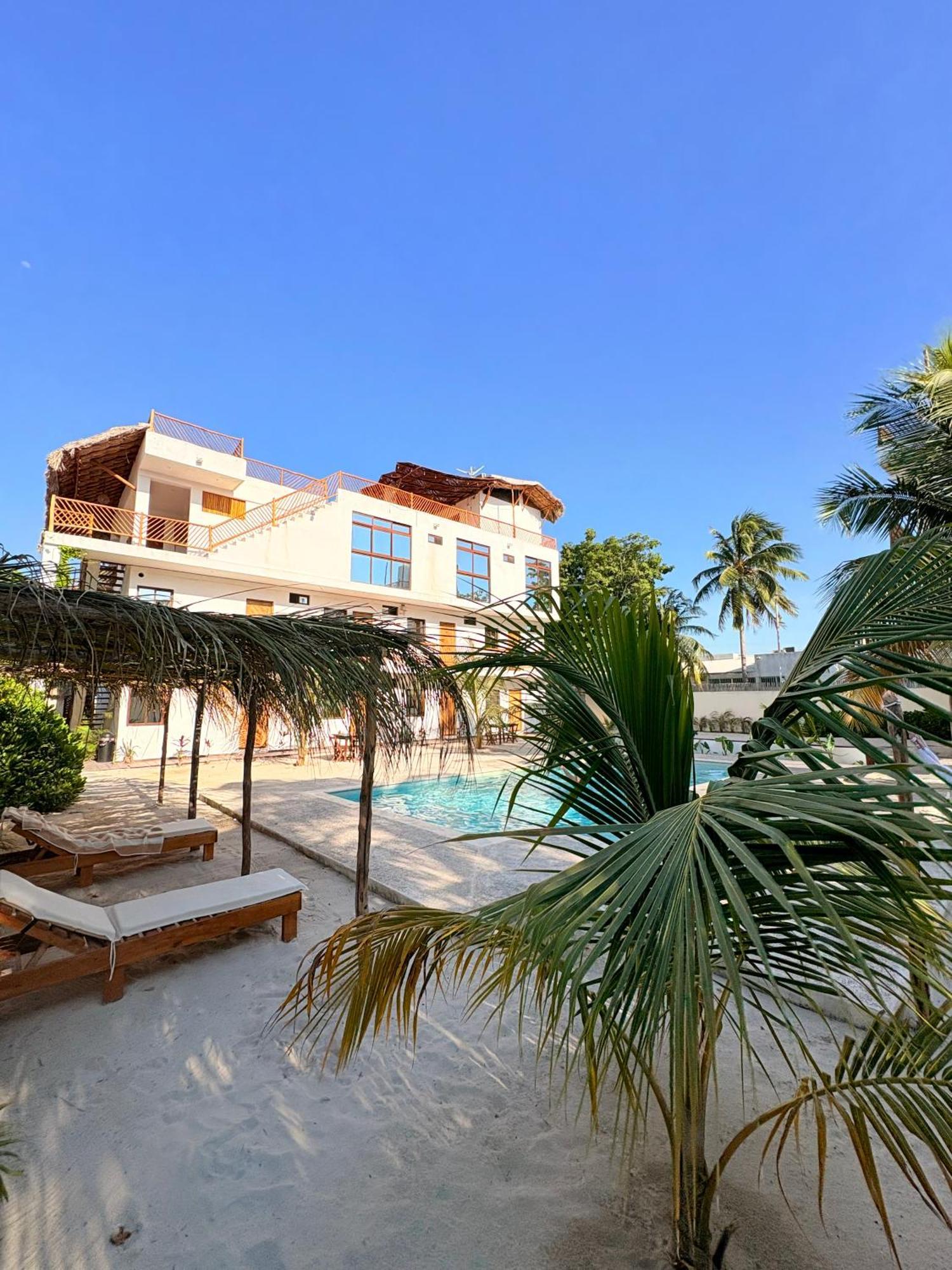 Mexhe Hotel エル・コージョ エクステリア 写真