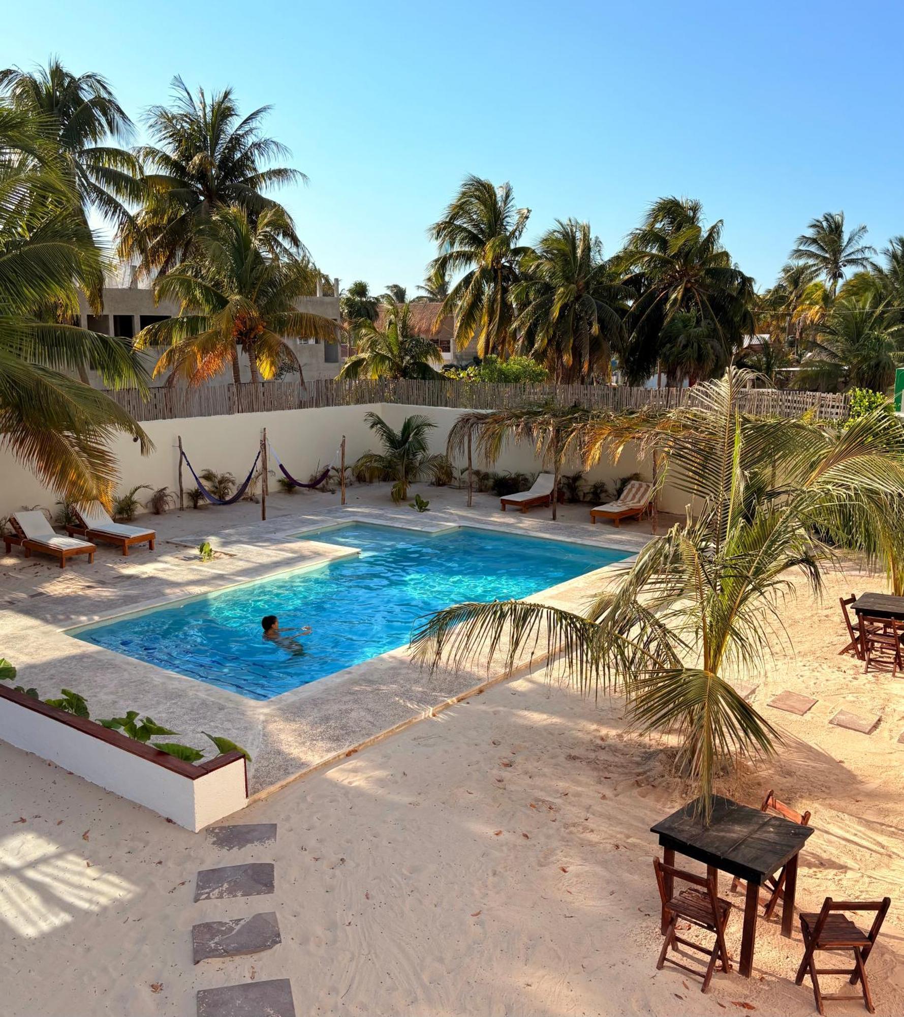 Mexhe Hotel エル・コージョ エクステリア 写真